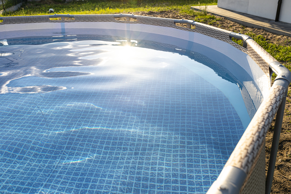 How Does a Solar Pool Cover Work?